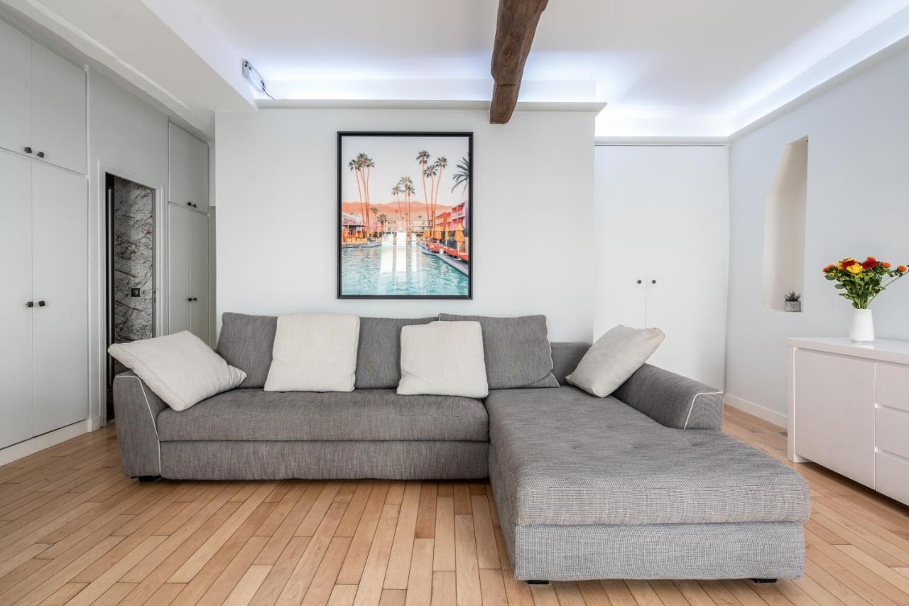 Room In Apartment - Cosy Place In The Hear Of Paris Exterior photo